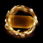 LED haldjatulede jadas, patareitoitel, vasktraadist valgustus., Soe valge