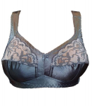 Rinnahoidja Sandra, Hall