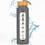 Klaasist veepudel silikoonkaitsega Peterson, hall, 960 ml
