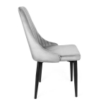 K&ouml;&ouml;gitool Homla Louis, hall