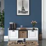 Valge marmorist mustriga kingariiul