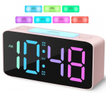 Digitaalne &auml;ratuskell magamistuppa, 7 v&auml;rvi &ouml;&ouml;valgustus, 2 USB-laadimisporti ja reguleeritava heledusastmega LED-ekraan