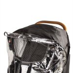 Vankrikate vihmakate aknaga BabyTrold, Malaga must