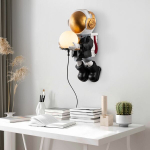 Opviq vaikne seinavalgusti Astronaut 1