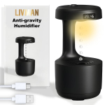 USB-toitega &otilde;huniisutaja LIVMAN LZ599 antigravitatsioonilise tilgaefektiga, LED-kella ja sooja valgusega &ouml;&ouml;lambiga ning 600ml veepaagiga