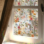 Vitraažakna kile vikerkaarev&auml;rvides UV-kaitsega 45x110 cm 1 tk