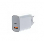 TB Universal 2x3A USB C + USB A