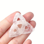 Looduslikud Gemstone Triquetra Ripatsid, Iiri S&otilde;lmeg Ravikristallid., 1vnt Skaidrus kvarcas