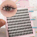 &Uuml;lemiste ripsmete 160 klastrit ja V-kujuline koomiksikassi ripsmete klastrid., 160 eilučių klasterinės blakstienos