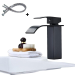 Sooja ja k&uuml;lma veega vannitoa valamusegisti Tavalax