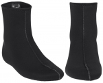 L&uuml;hikesed neopreenist veekindlad sokid, mustad