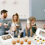 Cisolen 15 tordikarbi komplekt, korduvkasutatav tordikarp, muffinikarp aknaga, kondiitritoodete karbid, pappkoogikarbid suure vaateaknaga, 6 auguga