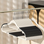 14-osaline Libisemiskindlad Vastupidavad Plastikust Riidepuud Roostevabast Terasest Konksudega, Juoda