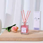 1tk 50ml Lavendli L&otilde;hnatu Leegi Aromaatne Hajutaja - Pikaajaline Aroom Magamistuppa, Elutuppa & Vannituppa - Ideaalne Kingitus Puhkuseks, Žiži persikas