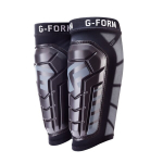 Jalgpalli jalakaitsed G-Form Pro-S Vento, must