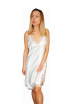 Satiinist &ouml;&ouml;s&auml;rk pitsiga Brenna nightdress, valge