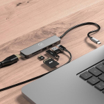 Mobility 6-in-1 60w Hdmi-port Usb 2.0 Usb 3.0 &uuml;likiire Usb-c hub Sd-kaardi lugeja ja Micro Sd-kaardi lugeja Hdmi 4k Macos ja Windowsiga &uuml;hilduv