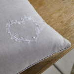 Pad - T&Auml;NA - CHARME - Chambray x V&auml;ike broderie Constance - 40 x 40 cm