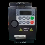 220V 380V 2,2KW VFD sagedusmuunduri vektorjuhtimisega kiiruse regulaator.