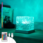 LED-prožektorlamp - InnovaGoods - Boralamp - Laetav USB - 16 v&auml;rvi - kaugjuhtimispult
