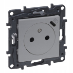 Legrand Niloe Step 863338 pistikupesa Usb-&uuml;hendusega