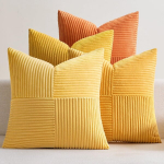 Kordist padjap&uuml;&uuml;ride komplekt 4 dekoratiivset pehmet oranži 50x50 cm &mdash; padjap&uuml;&uuml;rid, elutoa tekstiilid, dekoratiivpadjap&uuml;&uuml;rid, sametist padjap&uuml;&uuml;rid, magamistoa sisustus, diivanipadja katted, s&uuml;gisesed kodukaunistused