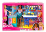 Kirjeldus Barbie rannas laudteed playset, kujutlusv&otilde;ime leida rohkem kui 30 t&uuml;kki toita oma j&auml;rgmise lugu, sealhulgas nii Barbie &bdquo;Malibu&rdquo; ja Barbie &bdquo;Brooklyn&rdquo; nukud ja nende kutsikas. Inspireerituna YouTube'i seeria Barbie ja Barbie on Set, playset pakub