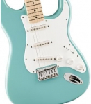 Squier by Fender Limited Edition Sonic&reg; Stratocaster&reg; elektrikitarr Ht Maple Fingerboard White Pickguard Tropical Turquoise