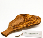 Das olivenholzbrett&reg; oliivipuidust l&otilde;ikelaud mahlarenni ja naturaalse l&otilde;ikega k&auml;epidemega / oliivipuidust steigi laud / serveerimislaud / juustulaud, maal&auml;hedane, umbes 45&ndash;48 cm pikk