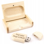USB pulk Puidust Usb-m&auml;lupulk 512 Mb graveeringu ja karbiga