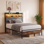 Voodi 90 x 200 cm panipaigaga, metallliistudest raam, puidust peatsiplaat, pruun