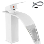 Sooja ja k&uuml;lma veega vannitoa valamusegisti Tavalax s8