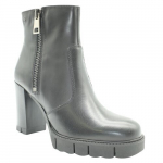 Saapad naistele Tamaris 423090023, must