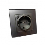 USB+USB C t&uuml;&uuml;pi pistikutega pesa, hall