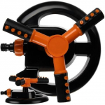 360&deg; aiapihusti kolme p&ouml;&ouml;rleva haruga