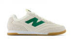 New Balance URC42HG vabaaja-jalatsid &ndash; minimalistlik retro-disain, kerge konstruktsioon ja igap&auml;evane mugavus