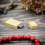 USB pulk 32 Gb Puidust Usb-m&auml;lupulk (pendrive) - Hele vaher