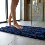 Vannitoavaip &bdquo;SOFTY&ldquo; &ndash; sinine, pehme ja libisemiskindel, 50 &times; 80 cm