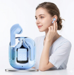 Juhtmevabad Bluetooth-k&otilde;rvaklapid laadimis&uuml;mbrisega, sinist v&auml;rvi TWS