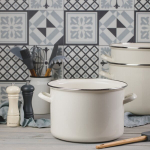 Emailitud pott, 10 l, 28 cm