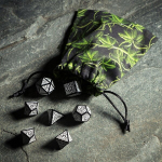 Q Workshop Rpg Celtic Dice 3d must-valge (7 tk.)