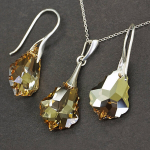 H&otilde;bedane Swarovski kristallidega ehtekomplekt DiamondSky "Baroque IV (Golden Shadow)"