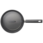 Fiskars Hard Face pann hautisele 26 cm / 2,8 L kaanega (1052231)