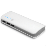 10 000 mAh varupatarei LED-taskulambi ja 3 USB-pordiga