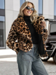 Naistel pruun karvane jakk loomamustriga Leopard