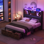 Voodi 160 &times; 200 cm, madratsiga, LED-valgustuse ja USB-pordiga, kahe sahtliga, liistudest voodiraam, pruun