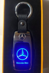 V&otilde;tmehoidja Mercedes valgustuse ja tulemasinaga
