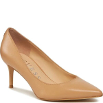 GUESS Naisten korkokeng&auml;t, hiekka, Bravo-pumput, 38