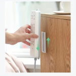 4tk Isekleepuv Pistikupesa Kinnitus, Seinale Paigaldatav Korraldaja.