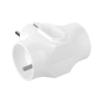 v&otilde;rgujaotur x 3 pistikupesa. (2 &uuml;marat + 1 lamedat) r-201